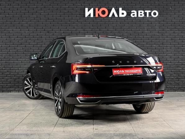 Skoda Superb III Рестайлинг с пробегом 2025 года, цена 3 200 000 рублей, 66 км, лифтбек, Автокод Объявления