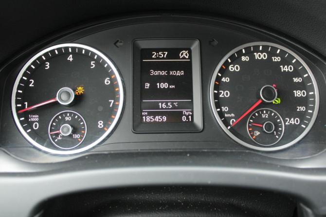 Volkswagen Tiguan I Рестайлинг с пробегом 2015 года, цена 1 300 000 рублей, 186000 км, внедорожник, Автокод Объявления