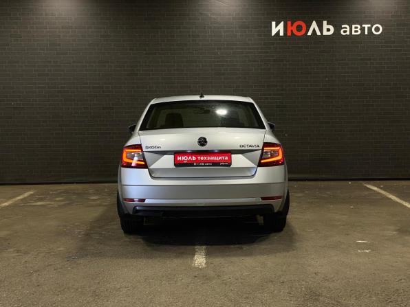 Skoda Octavia III (A7) Рестайлинг с пробегом 2017 года, цена 1 565 000 рублей, 158064 км, лифтбек, Автокод Объявления