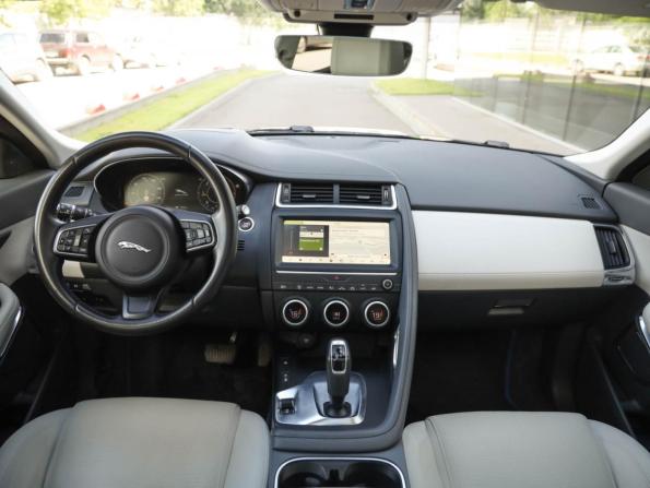 Jaguar E-Pace I с пробегом 2019 года, цена 2 750 000 рублей, 93033 км, внедорожник, Автокод Объявления
