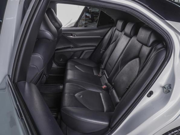Toyota Camry VIII (XV70) с пробегом 2018 года, цена 2 690 000 рублей, 93817 км, седан, Автокод Объявления