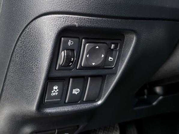 Nissan Juke I с пробегом 2011 года, цена 1 035 000 рублей, 131000 км, внедорожник, Автокод Объявления