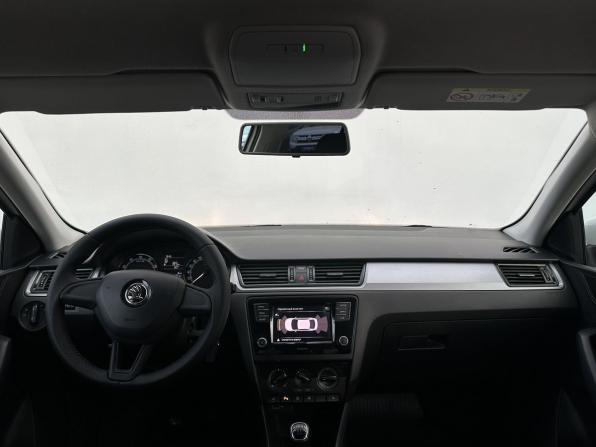 Skoda Rapid I Рестайлинг с пробегом 2018 года, цена 1 060 000 рублей, 177807 км, лифтбек, Автокод Объявления