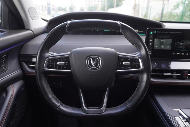 Changan UNI-K с пробегом 2023 года, цена 3 300 000 рублей, 36375 км, внедорожник, Автокод Объявления