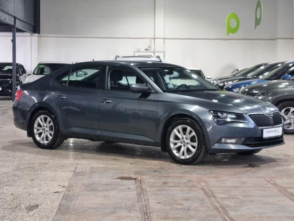 Skoda Superb III с пробегом 2017 года, цена 1 645 000 рублей, 147358 км, лифтбек, Автокод Объявления