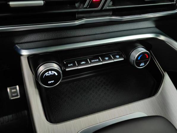 Geely Coolray I с пробегом 2023 года, цена 1 599 000 рублей, 101872 км, внедорожник, Автокод Объявления