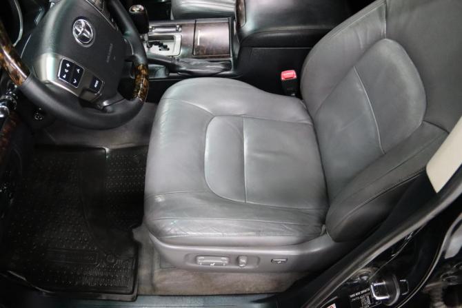 Toyota Land Cruiser 200 Series с пробегом 2010 года, цена 2 480 650 рублей, 541840 км, внедорожник, Автокод Объявления