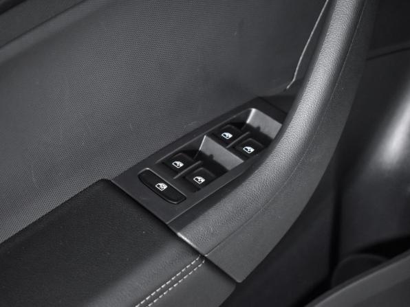 Volkswagen Polo VI с пробегом 2021 года, цена 1 737 980 рублей, 101524 км, лифтбек, Автокод Объявления
