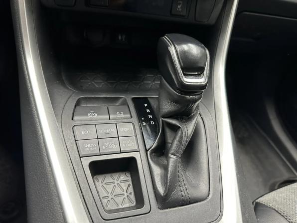 Toyota RAV4 V (XA50) с пробегом 2020 года, цена 2 625 000 рублей, 175746 км, внедорожник, Автокод Объявления