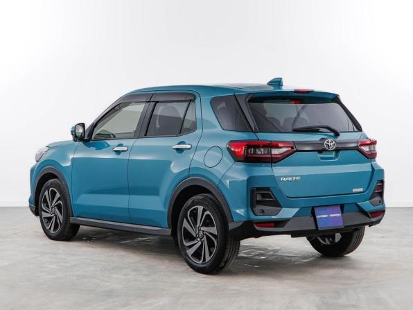 Toyota Raize I с пробегом 2020 года, цена 1 699 999 рублей, 53264 км, внедорожник, Автокод Объявления