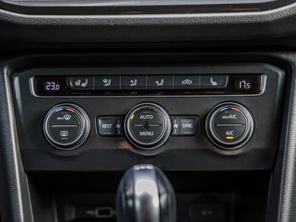 Volkswagen Tiguan II с пробегом 2018 года, цена 2 628 000 рублей, 161415 км, внедорожник, Автокод Объявления