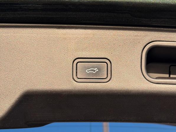Geely Atlas II с пробегом 2024 года, цена 2 200 000 рублей, 113000 км, внедорожник, Автокод Объявления