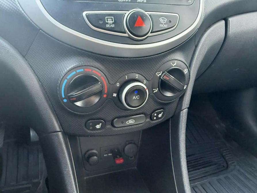 Hyundai Solaris I Ростов-на-Дону  - изображение 15