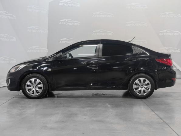 Hyundai Solaris I с пробегом 2013 года, цена 700 000 рублей, 395412 км, седан, Автокод Объявления