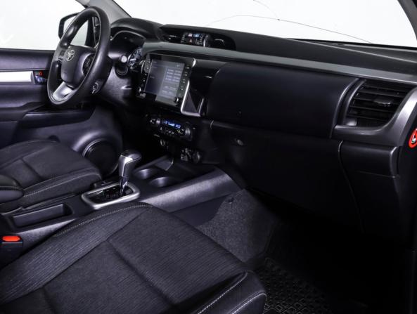 Toyota Hilux VIII Рестайлинг 2 с пробегом 2022 года, цена 4 400 000 рублей, 109135 км, offers.body_type.unknown, Автокод Объявления