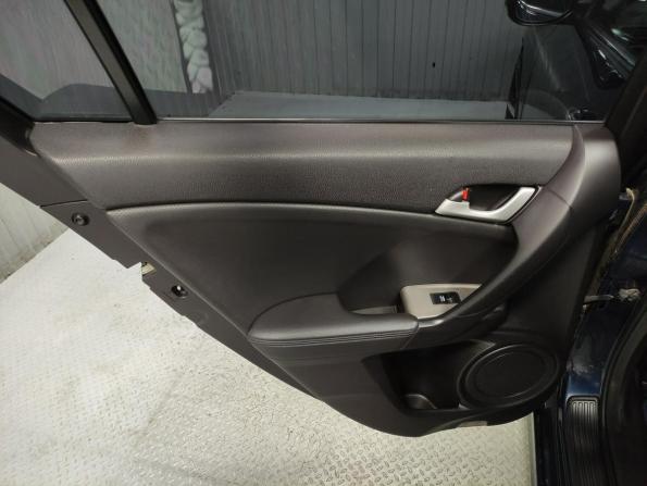 Honda Accord VIII с пробегом 2008 года, цена 950 000 рублей, 305492 км, седан, Автокод Объявления
