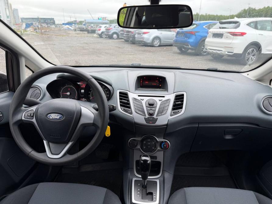 Ford Fiesta Mk6 Санкт-Петербург  - изображение 8