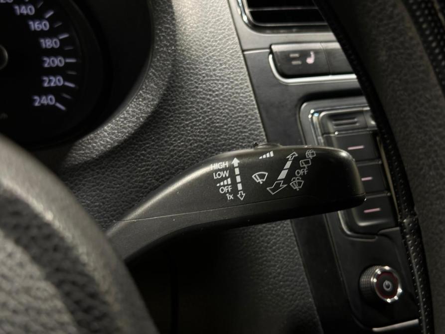 Volkswagen Polo V Челябинск  - изображение 15