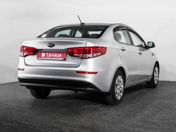 Kia Rio III Рестайлинг с пробегом 2017 года, цена 1 090 000 рублей, 52832 км, седан, Автокод Объявления