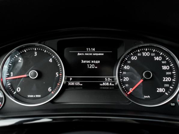 Volkswagen Touareg II с пробегом 2011 года, цена 1 585 000 рублей, 308105 км, внедорожник, Автокод Объявления