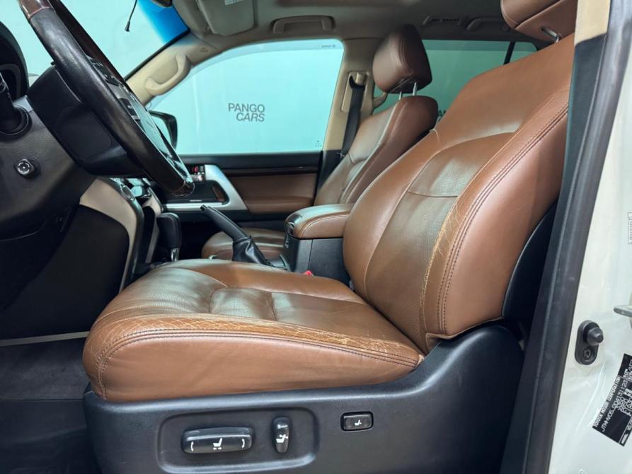 Toyota Land Cruiser 200 Series Рестайлинг 1 Набережные Челны  - изображение 16