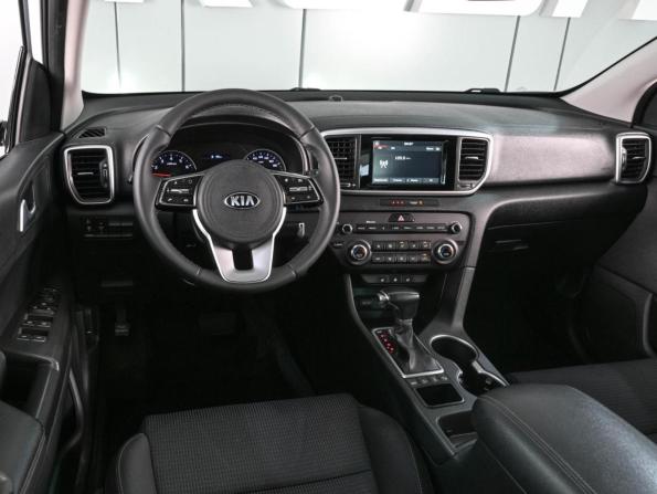 Kia Sportage IV Рестайлинг с пробегом 2018 года, цена 2 059 000 рублей, 149934 км, внедорожник, Автокод Объявления