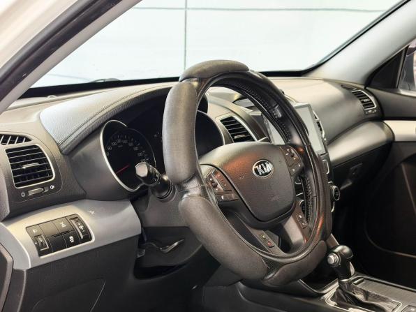 Kia Sorento II Рестайлинг с пробегом 2013 года, цена 1 545 000 рублей, 209937 км, внедорожник, Автокод Объявления