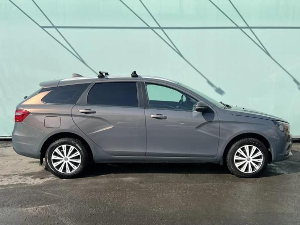 Lada (ВАЗ) Vesta I с пробегом 2018 года, цена 865 000 рублей, 83854 км, универсал, Автокод Объявления