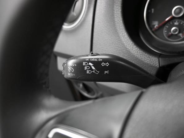 Volkswagen Amarok I с пробегом 2013 года, цена 1 945 000 рублей, 213406 км, offers.body_type.unknown, Автокод Объявления
