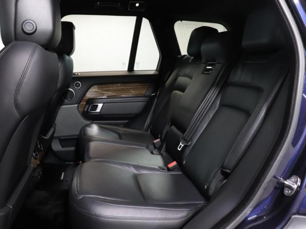 Land Rover Range Rover IV Рестайлинг с пробегом 2018 года, цена 5 700 000 рублей, 105464 км, внедорожник, Автокод Объявления