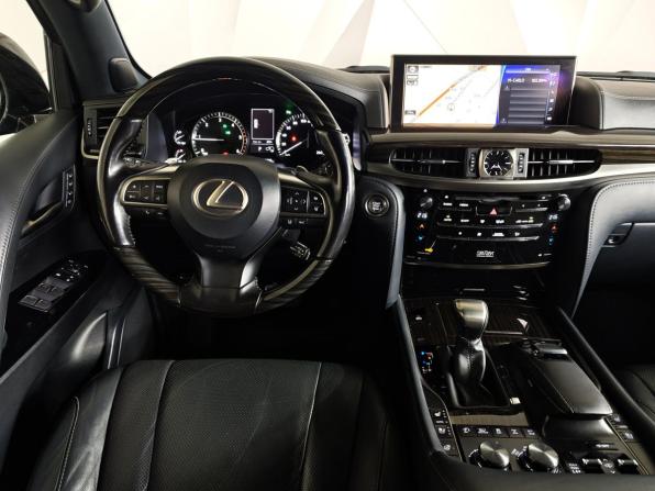 Lexus LX III Рестайлинг 2 с пробегом 2020 года, цена 8 871 000 рублей, 112771 км, внедорожник, Автокод Объявления