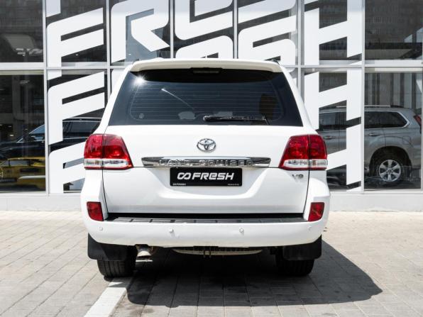 Toyota Land Cruiser 200 Series с пробегом 2008 года, цена 2 390 000 рублей, 446194 км, внедорожник, Автокод Объявления