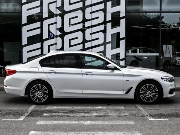 BMW 5 серии VII (G30/G31/G38) с пробегом 2017 года, цена 2 599 000 рублей, 118008 км, седан, Автокод Объявления