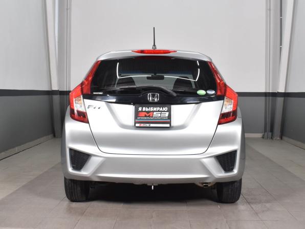 Honda Fit III с пробегом 2013 года, цена 1 005 995 рублей, 62943 км, хэтчбек, Автокод Объявления