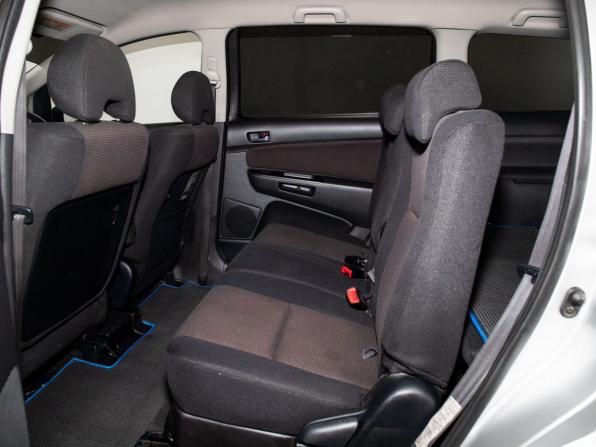 Toyota Wish I Рестайлинг с пробегом 2008 года, цена 899 500 рублей, 212421 км, компактвэн, Автокод Объявления