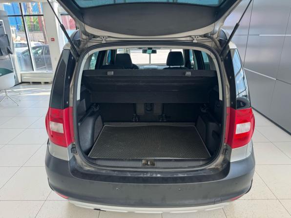 Skoda Yeti I с пробегом 2011 года, цена 599 000 рублей, 256345 км, внедорожник, Автокод Объявления