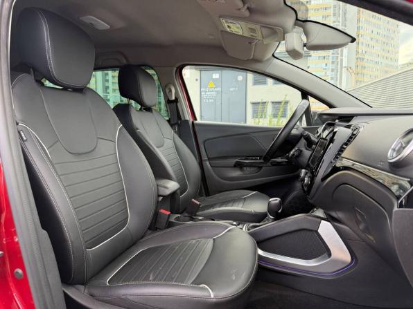 Renault Kaptur I Рестайлинг с пробегом 2021 года, цена 1 515 000 рублей, 105137 км, внедорожник, Автокод Объявления