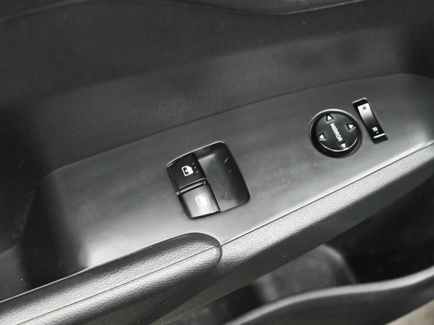 Hyundai Solaris II Екатеринбург  - изображение 13