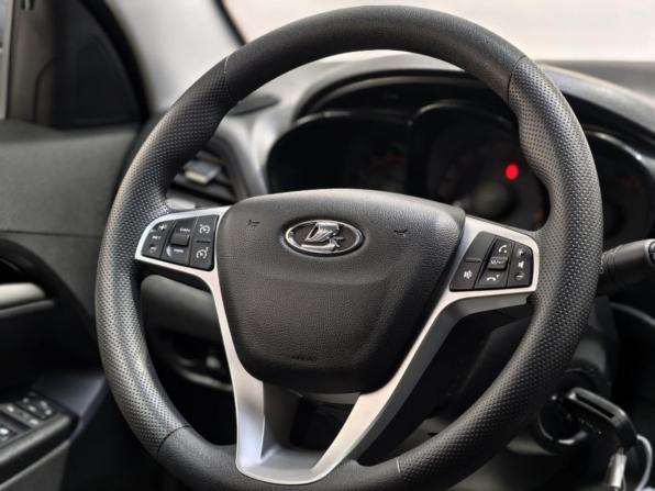 Lada (ВАЗ) Vesta I с пробегом 2020 года, цена 951 000 рублей, 120992 км, седан, Автокод Объявления