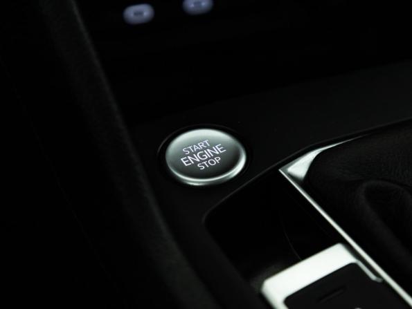 Volkswagen Taos I с пробегом 2021 года, цена 2 300 000 рублей, 100673 км, внедорожник, Автокод Объявления