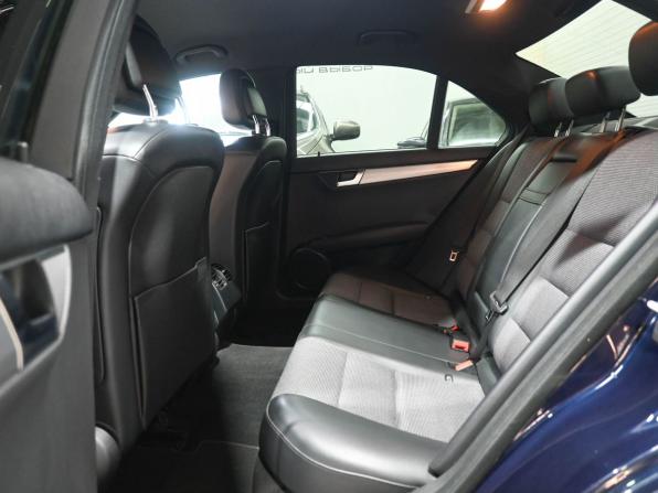 Mercedes-Benz C-Класс III (W204) Рестайлинг с пробегом 2012 года, цена 1 449 900 рублей, 230000 км, седан, Автокод Объявления