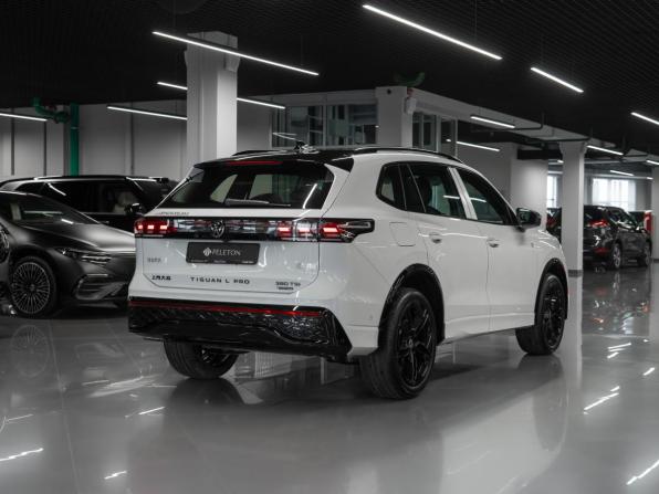 Volkswagen Tiguan III (China Market) с пробегом 2026 года, цена 4 710 000 рублей, 25 км, внедорожник, Автокод Объявления