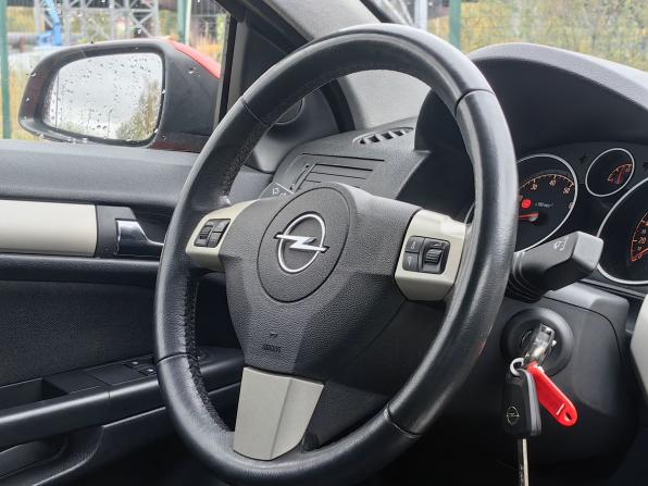 Opel Astra H Рестайлинг с пробегом 2008 года, цена 339 000 рублей, 188494 км, хэтчбек, Автокод Объявления
