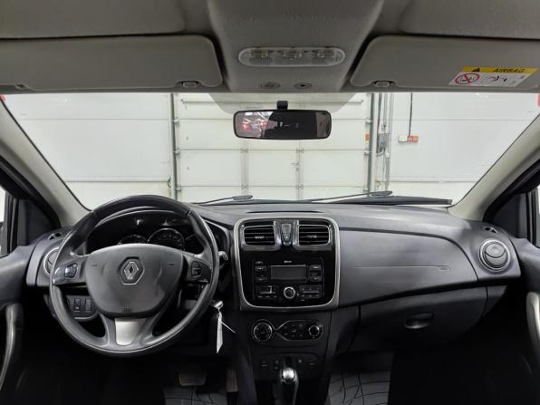 Renault Sandero II с пробегом 2017 года, цена 1 030 000 рублей, 109637 км, хэтчбек, Автокод Объявления