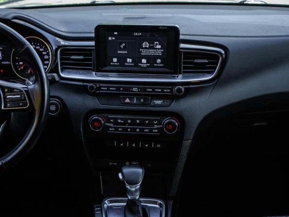 Kia Ceed III с пробегом 2019 года, цена 1 569 000 рублей, 150000 км, универсал, Автокод Объявления