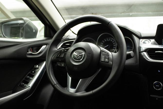 Mazda 6 III (GJ) Рестайлинг с пробегом 2015 года, цена 1 539 000 рублей, 237236 км, седан, Автокод Объявления