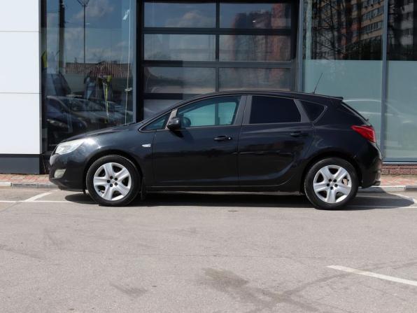 Opel Astra J с пробегом 2011 года, цена 559 000 рублей, 133000 км, хэтчбек, Автокод Объявления