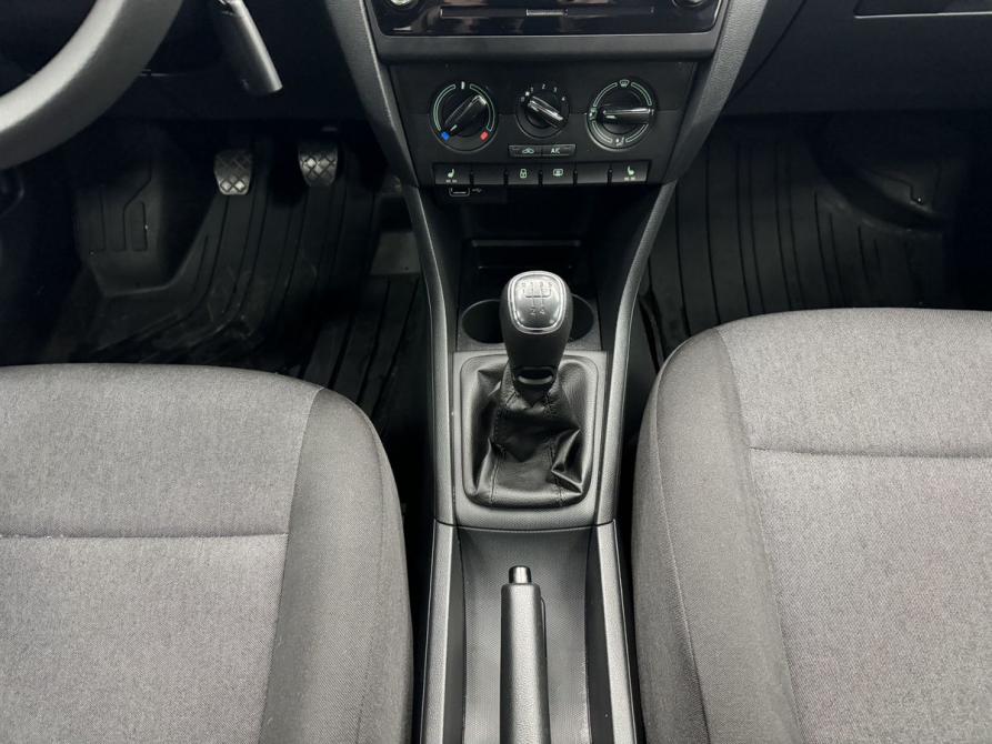 Skoda Rapid I Рестайлинг Воронеж  - изображение 12
