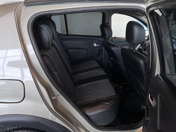 Renault Sandero I с пробегом 2012 года, цена 520 000 рублей, 230605 км, хэтчбек, Автокод Объявления