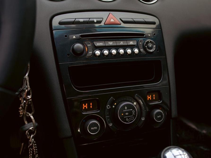 Peugeot 408 I Краснодар  - изображение 15
